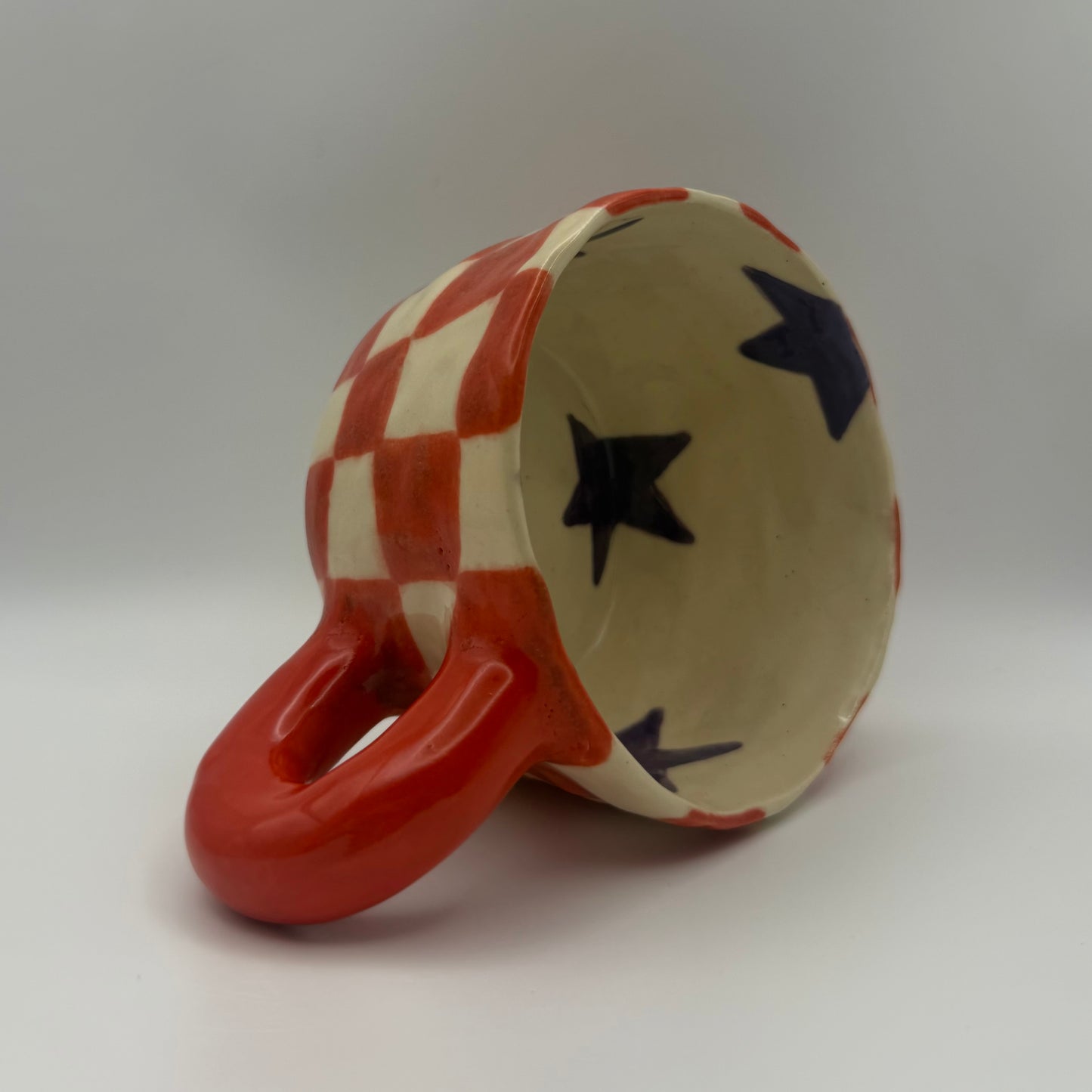 CHECKERS STAR MUG