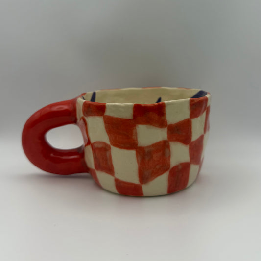 CHECKERS STAR MUG